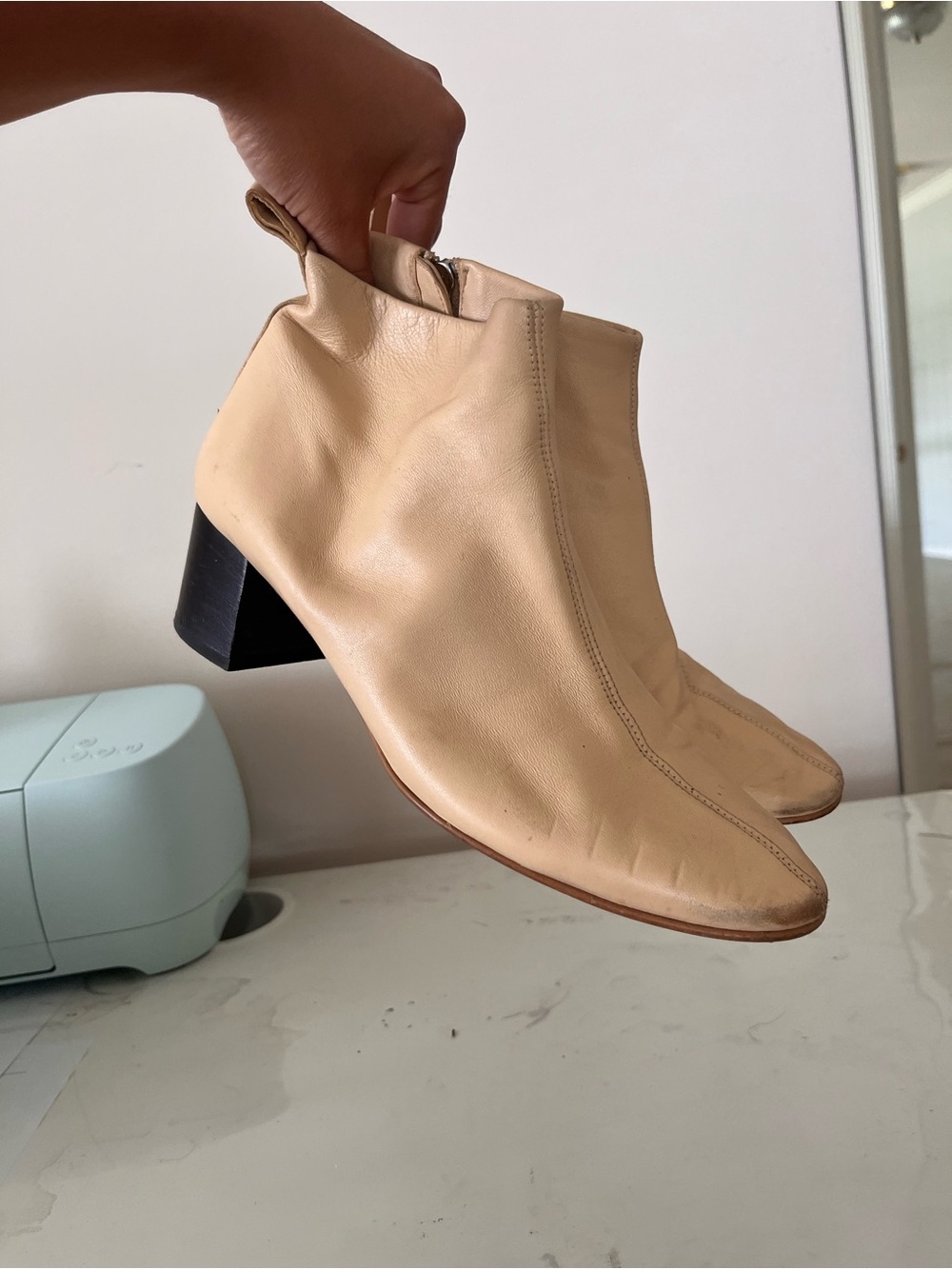 Everlane Cream Leather Ankle Boots with Black Block Heel